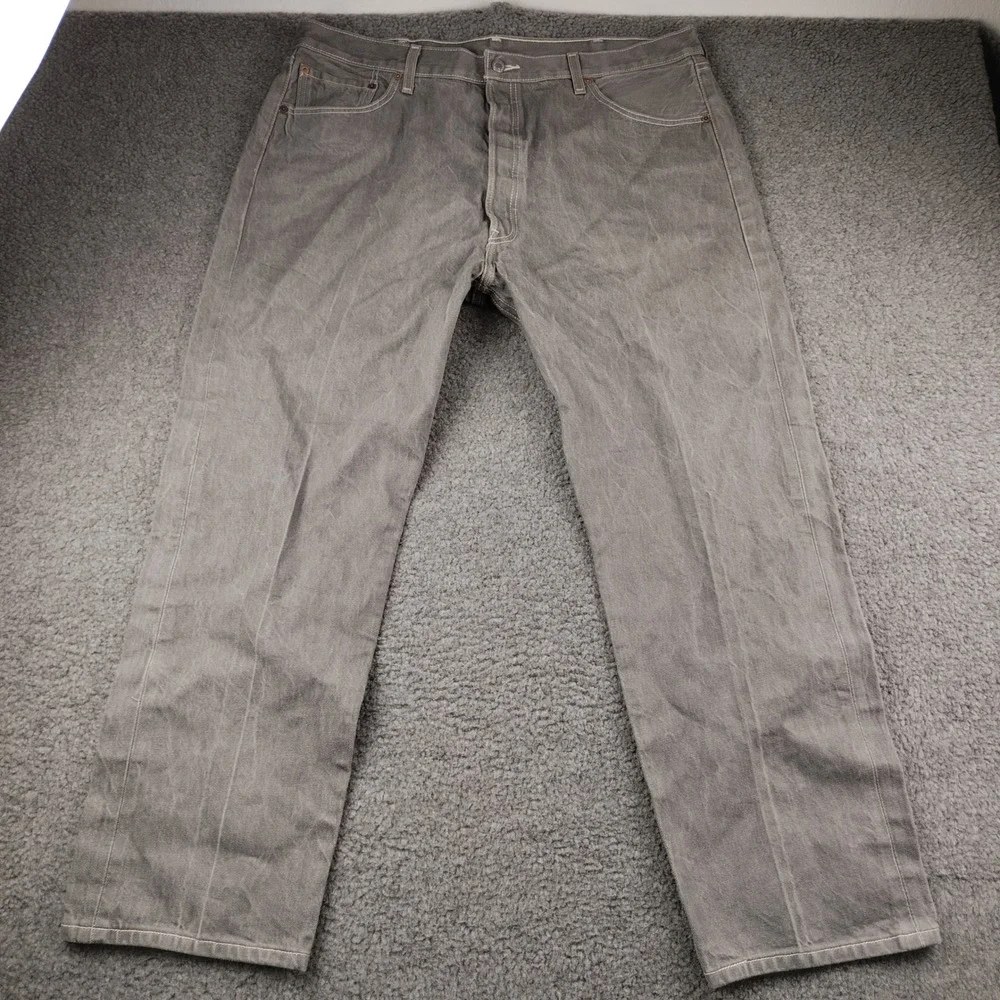 Levis 501 Grey Denim Jeans Mens 42x32 Straight Leg Cotton Western Rodeo Workwear